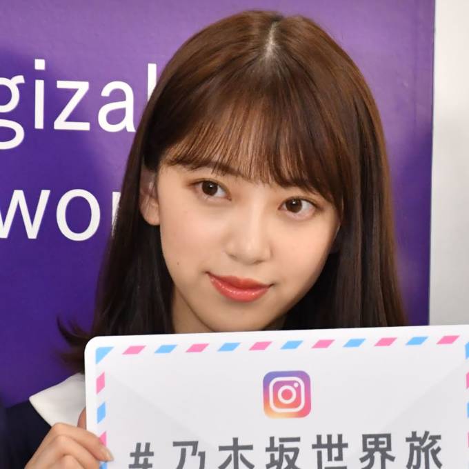 全てが理想 堀未央奈 ほっそり美脚のミニ丈コーデに絶賛の声 女性らしいシルエットで憧れ ニコニコニュース