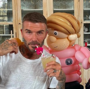 デヴィッド ベッカム 実母の若い頃が ダイアナ妃の生き写し と話題に ニコニコニュース