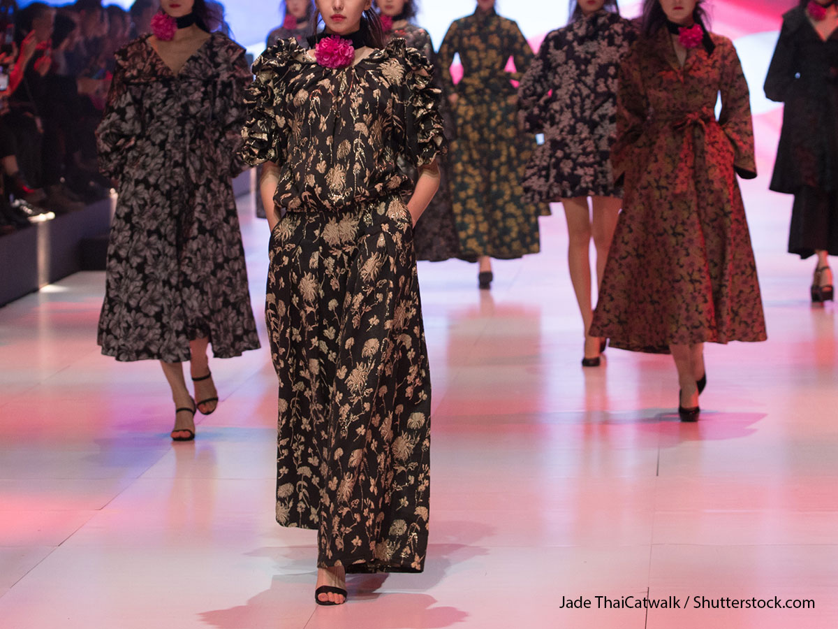 Youtuberは着こなしも上手い ヴァンゆんブランド Umvamy の面白ファッションショー ニコニコニュース