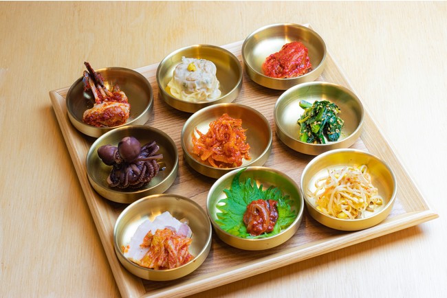 長引くコロナ禍 Youtuberはらぺこツインズ二人で約kgを食べる大食い双子も満足の韓国料理食べ放題サービス開始 ニコニコニュース