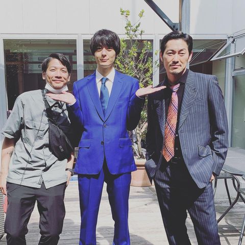 犬飼貴丈の 酒癖50 オフショットに歓喜の声 スーツ姿でかっこいい 飽きるまで見たい ニコニコニュース