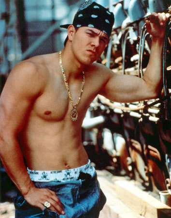 元セックスシンボル M ウォールバーグも嫉妬するほど良いカラダ 今ハリウッドで一番セクシーな男性はこの人 ニコニコニュース