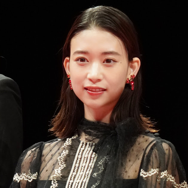 森川葵 体感3キロ なボリュームワンピースshotに反響 めっちゃ美しい お姫様みたい ニコニコニュース