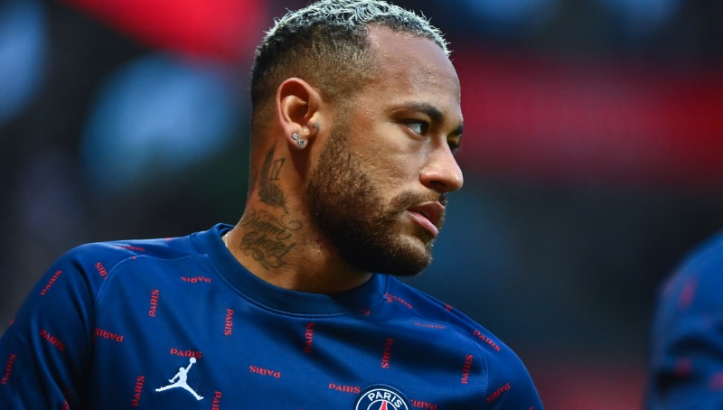 Psg なんとネイマールひとりに 637億円 費やす 66億円の超年俸もバレる ニコニコニュース